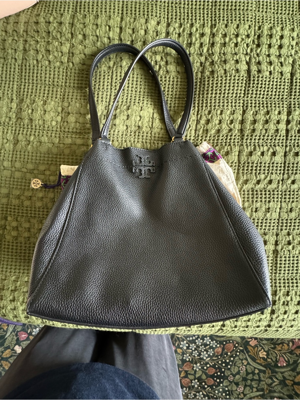 McGraw Tory Burch Black Pebbled Leather Shoulder Tote